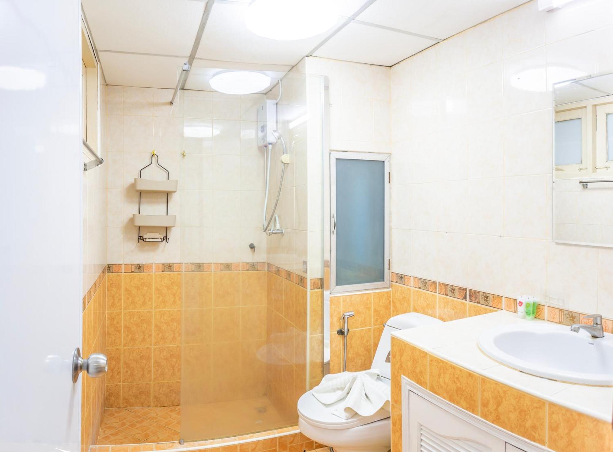 Hagone-Condotel Pattaya Bagian luar foto